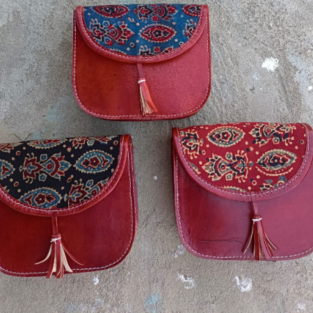 HAND EMBROIDERED LEATHER HUT BAG